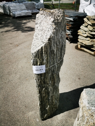 Medžio akmens monolitas, vnt